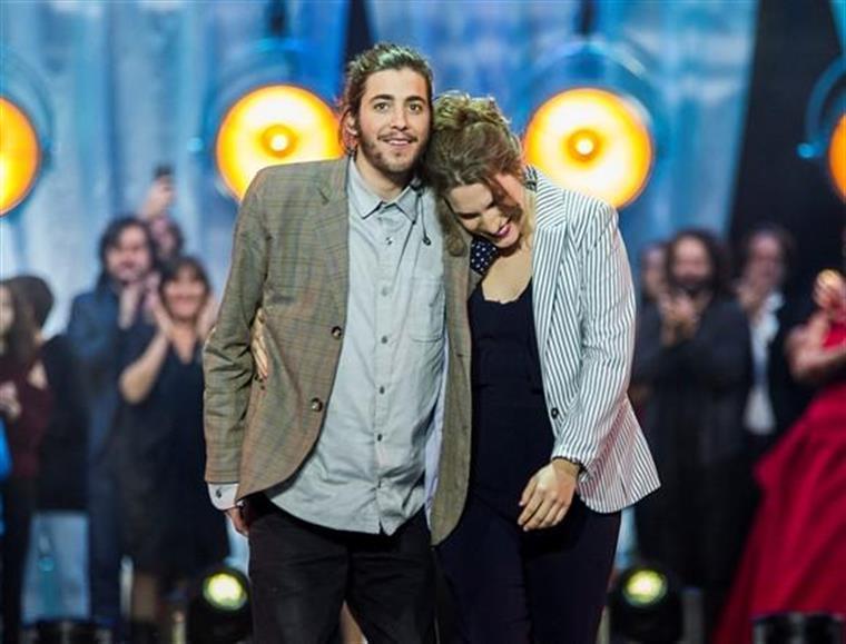 Salvador Sobral tem “a voz de um anjo”, diz jornal britânico