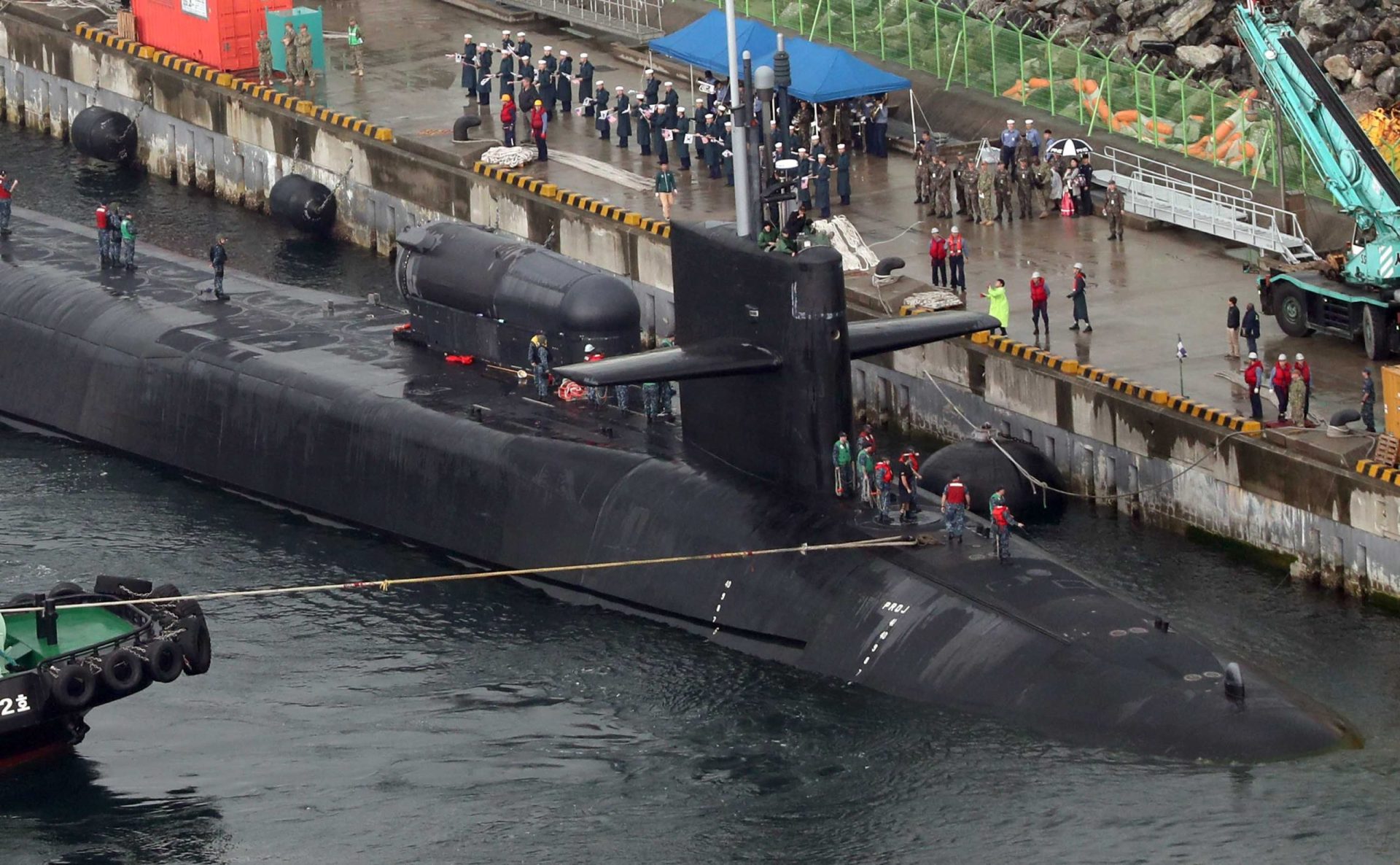 Coreia do Norte. Submarino nuclear americano chega à região em dia de aniversário