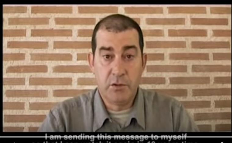 Doente de Alzheimer grava mensagem para não se esquecer que é adepto do At. Madrid (com vídeo)