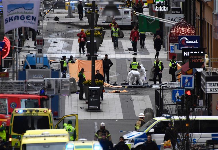 Estocolmo. Autor do ataque é simpatizante do Estado Islâmico