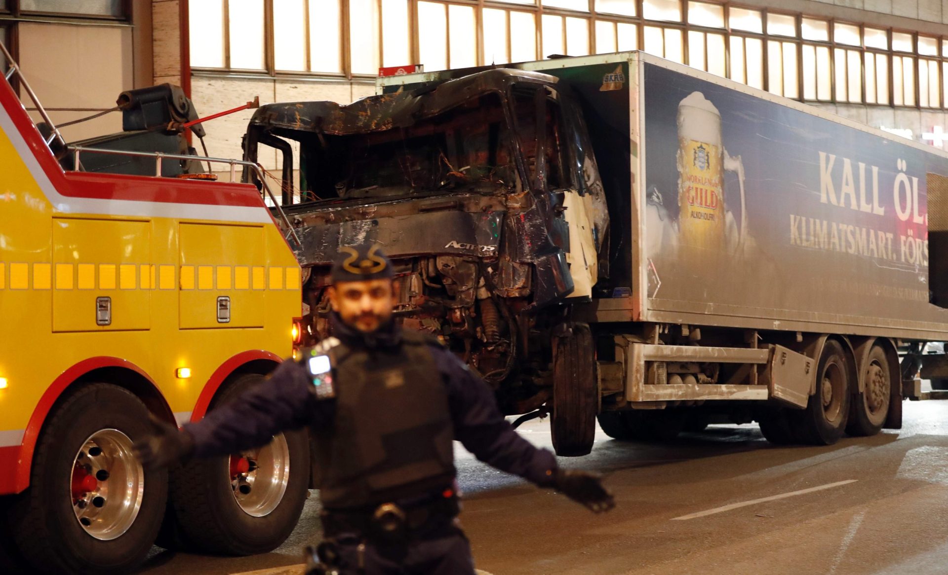 Autor do ataque de Estocolmo levava uma bomba no camião