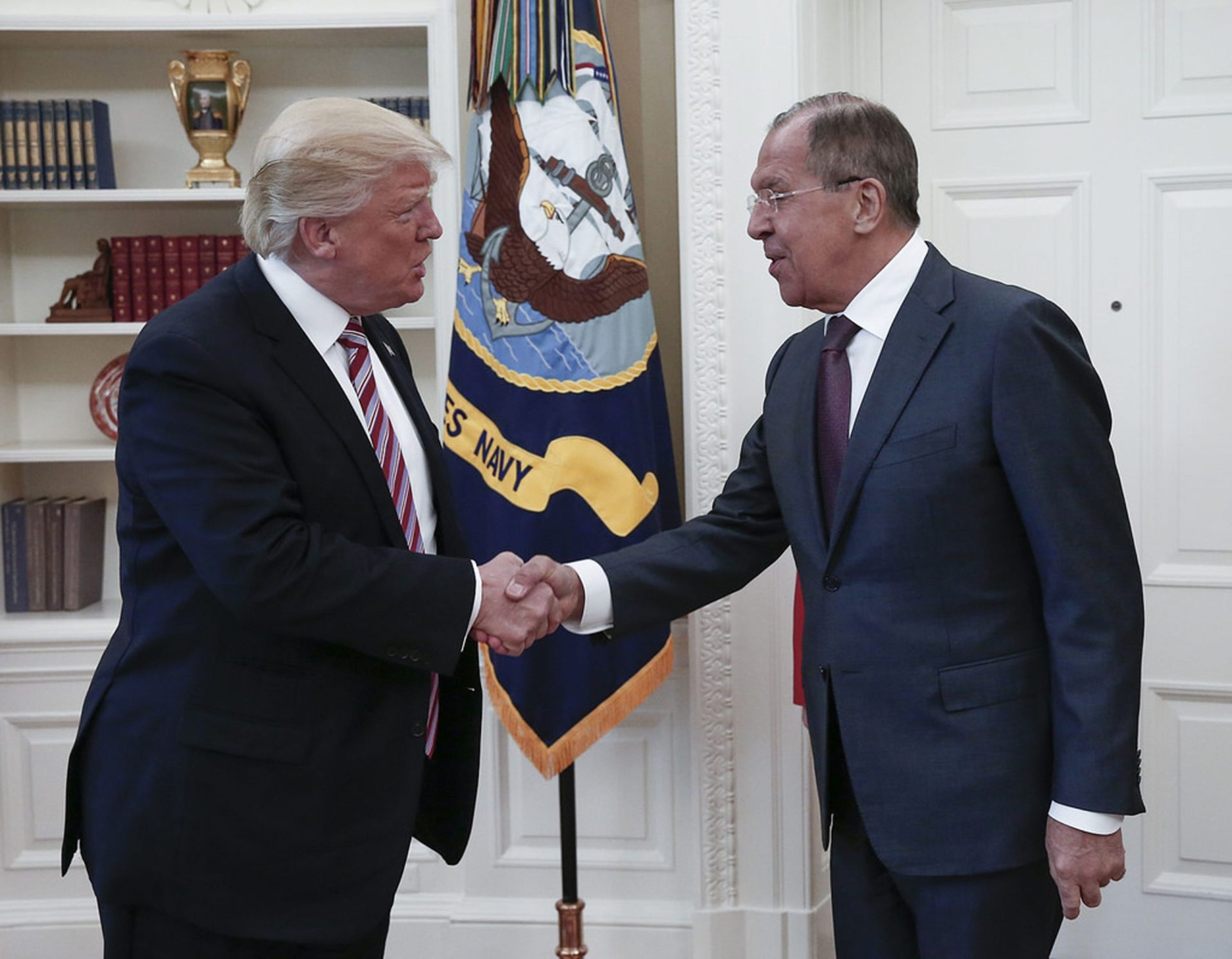 EUA. Trump terá partilhado informações confidenciais com a Rússia