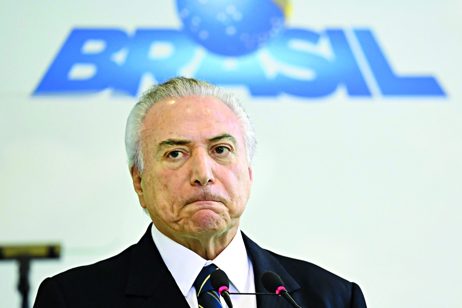 Lava Jato pode derrubar presidente Temer e o seu aliado Aécio