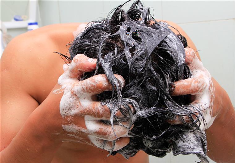 Três truques para quando não tem tempo de lavar o cabelo