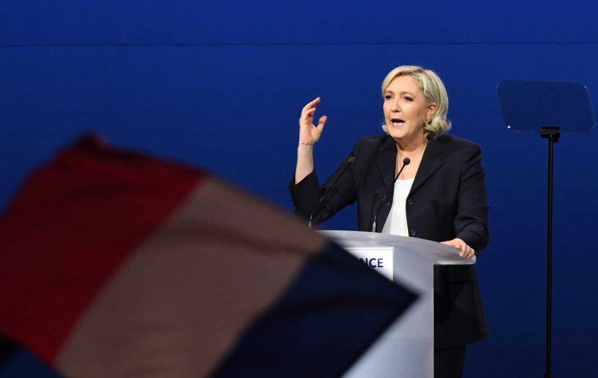 Marine Le Pen acusada de plagiar Fillon
