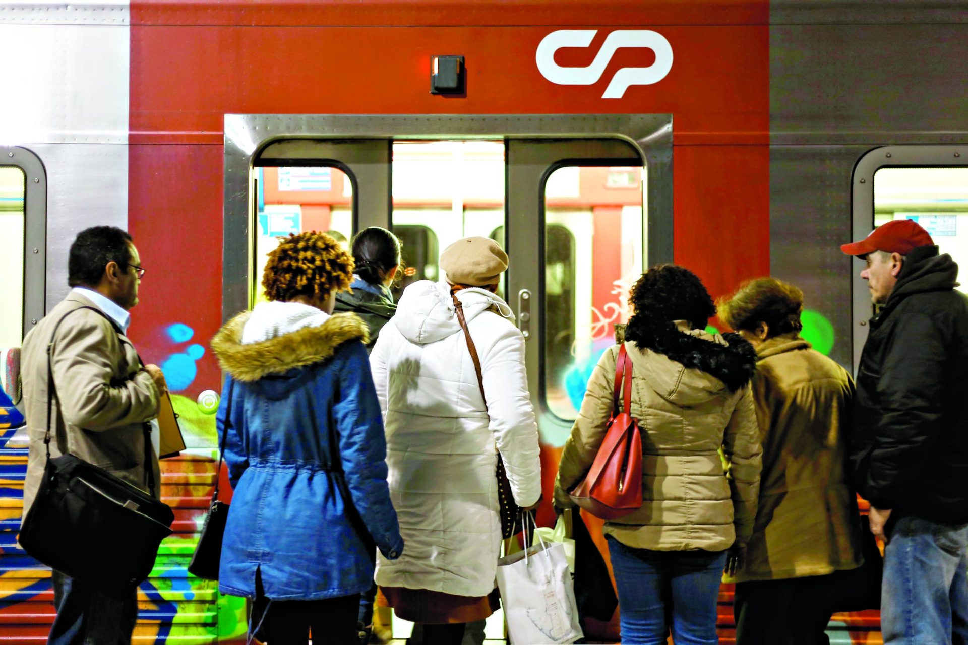 Transportes. Metro e CP lideram lista de reclamações em 2016