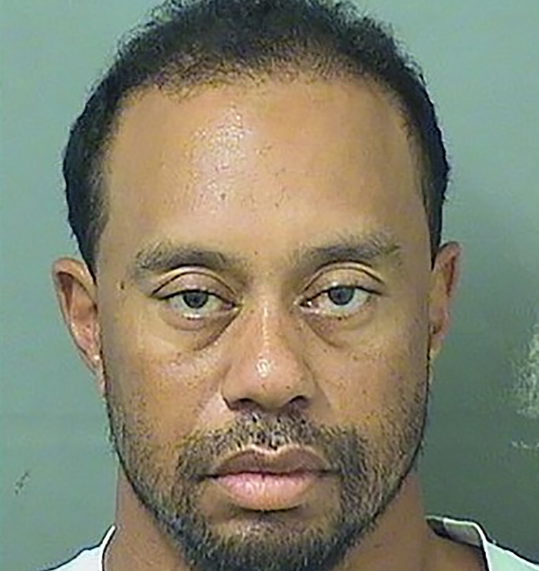 Tiger Woods detido por conduzir alcoolizado