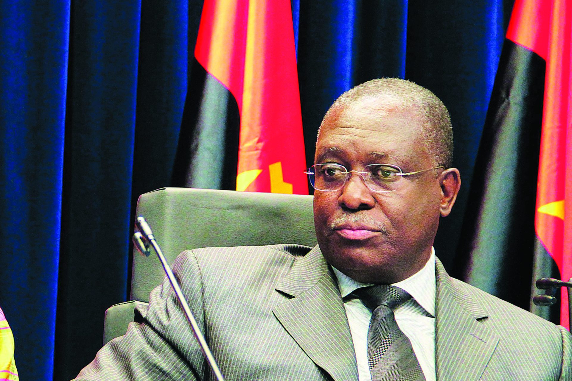 Tribunal manda caso que envolve vice angolano para julgamento
