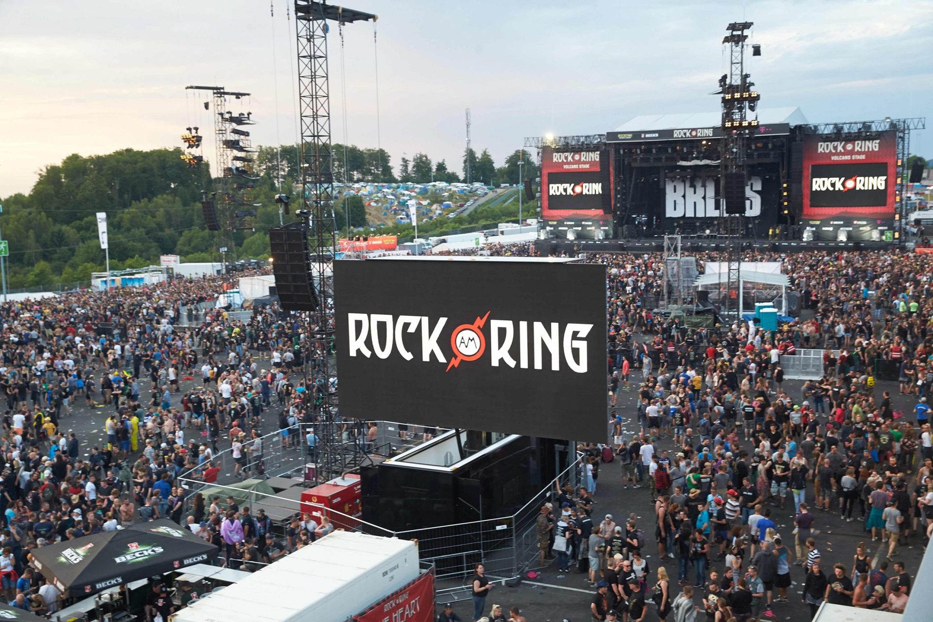 Alemanha. Festival Rock Am Ring evacuado devido a ameaça terrorista