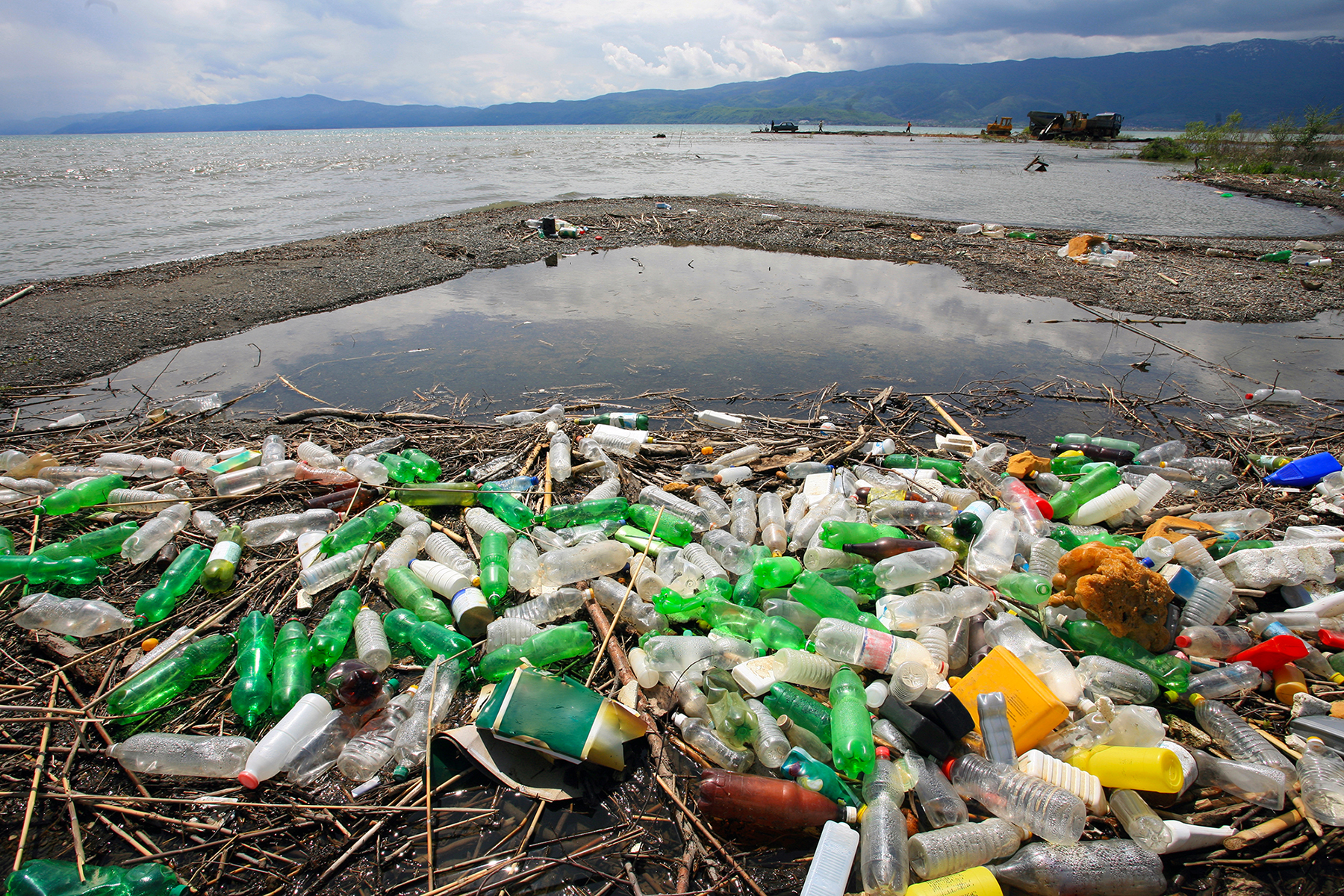 Plástico nos oceanos aumentou 100 vezes em 40 anos
