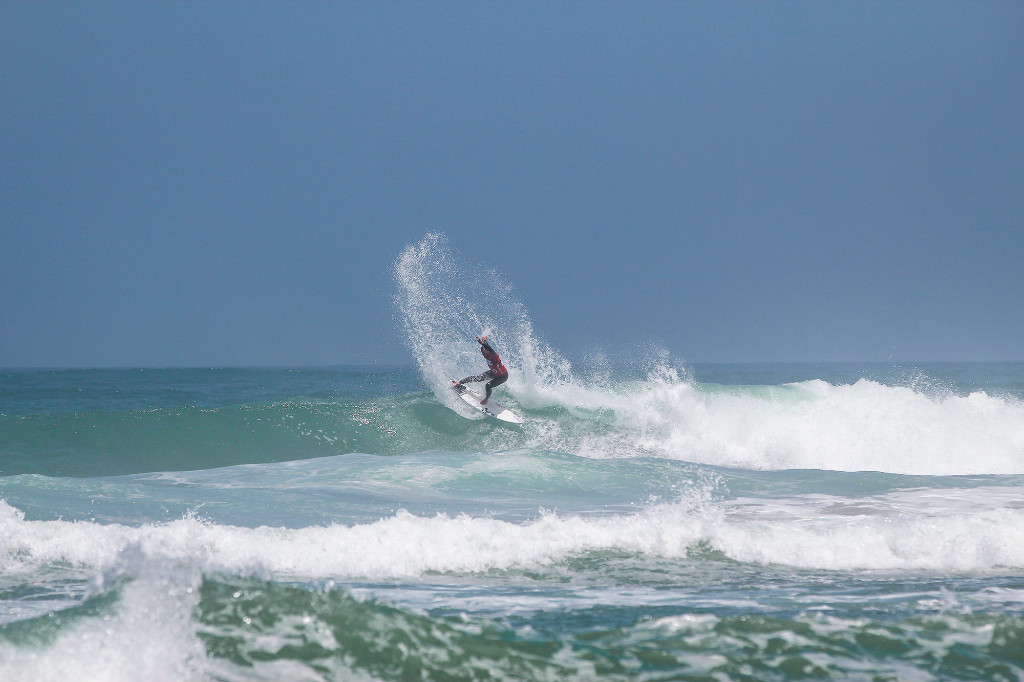 Surf. Começa a competição no Allianz Sintra Pro