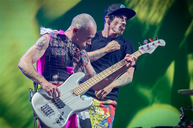 Red Hot Chili Peppers rendidos a Portugal