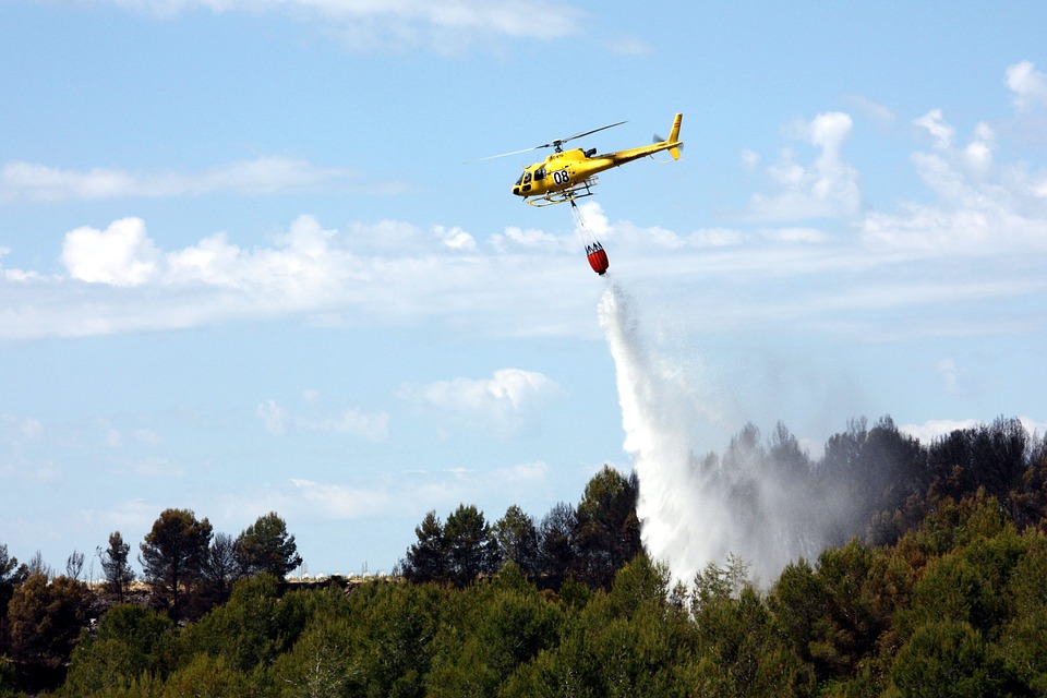 Helicóptero de combate aos incêndios cai em Alijó
