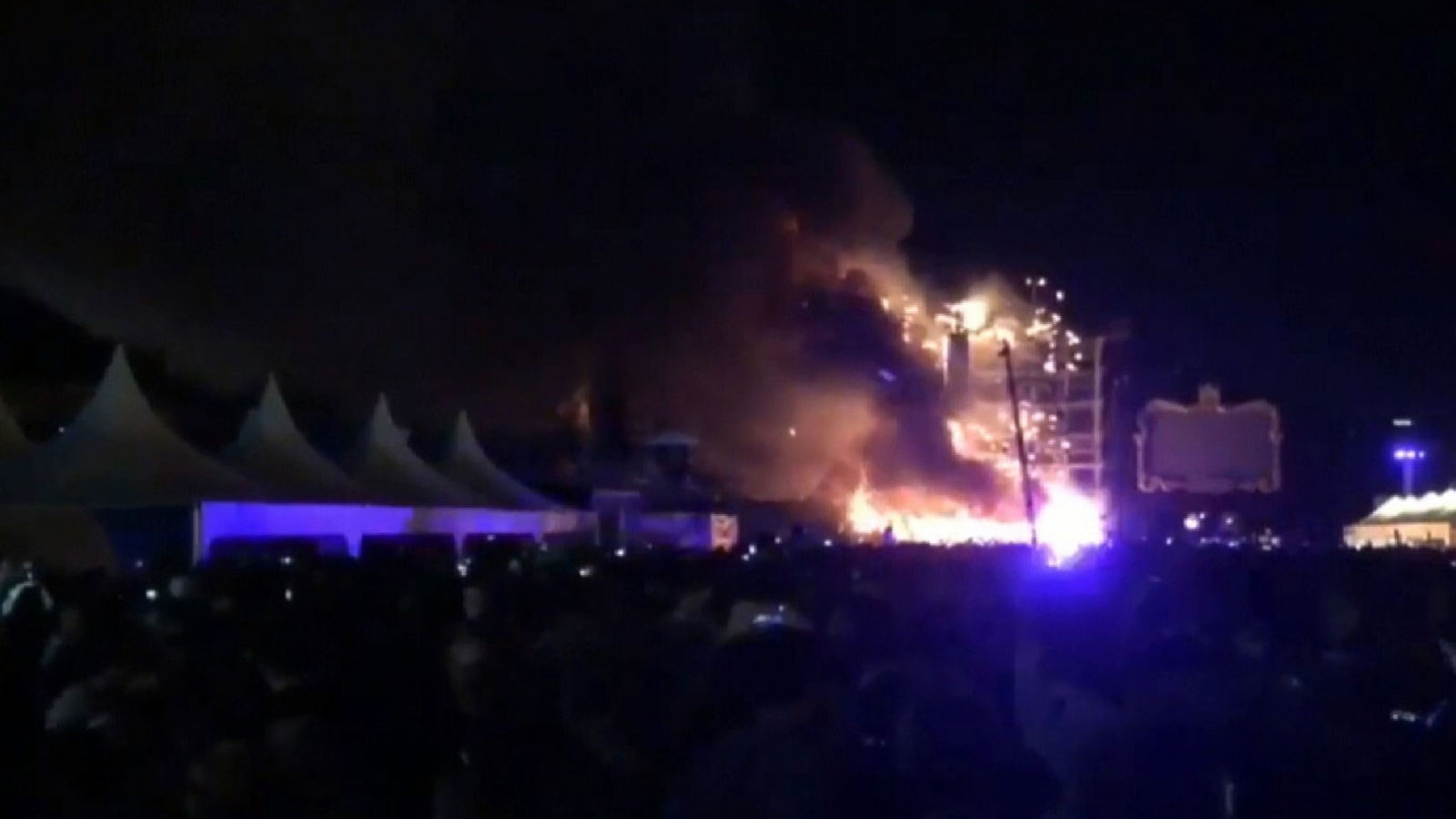 Tomorrowland. Incêndio obriga a retirar 20 mil pessoas do recinto do festival