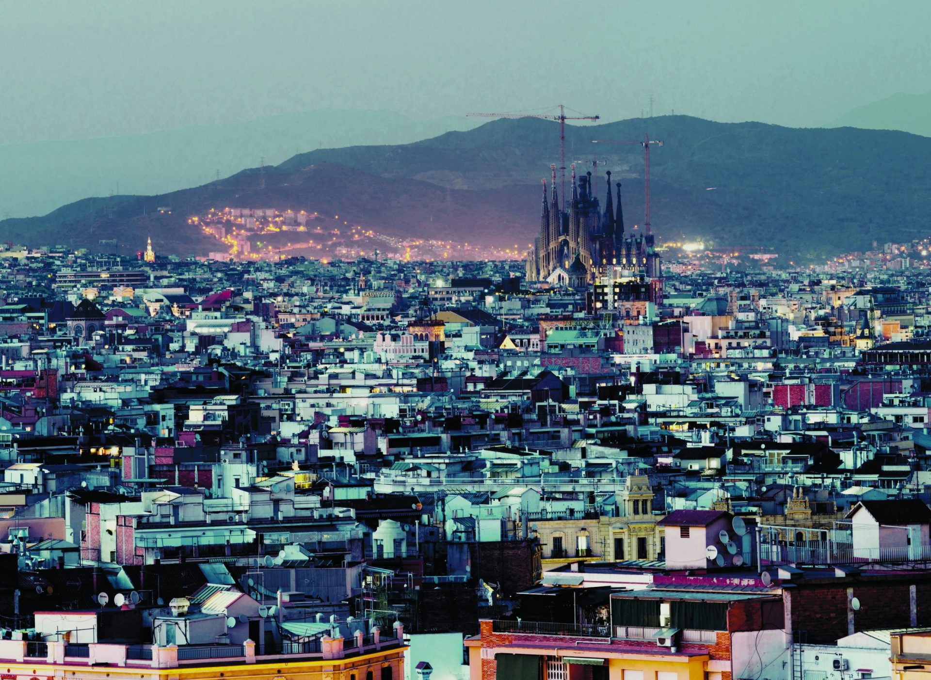 Airbnb corta 1000 ofertas de alojamento em Barcelona