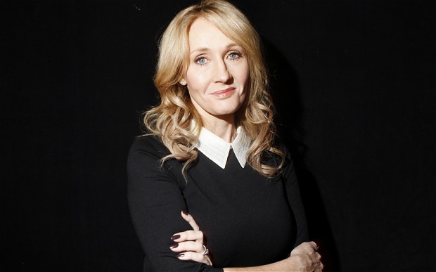 J.K. Rowling é a escritora mais bem paga do universo