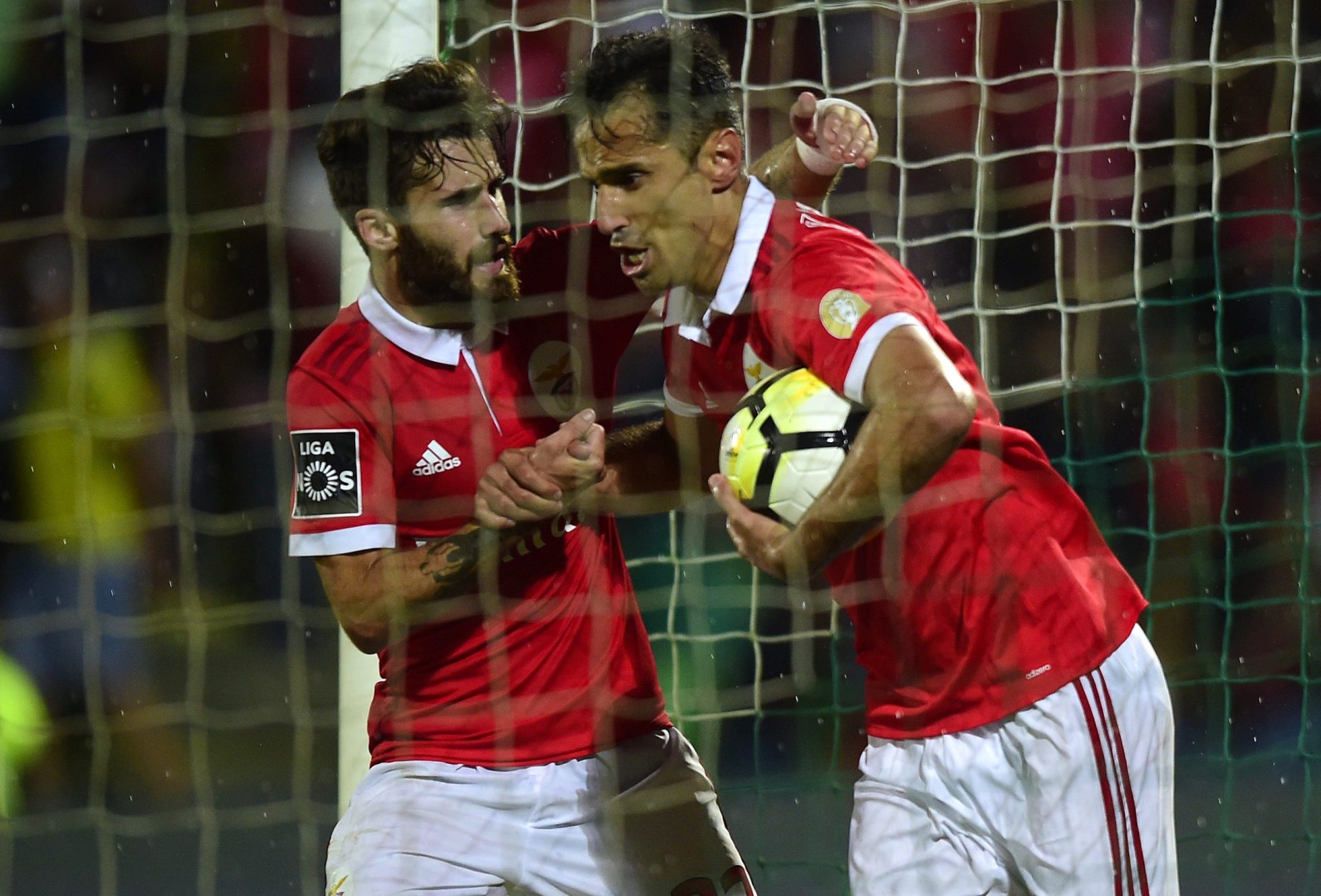 Benfica fala em “clima de grave intimidação” sobre os árbitros