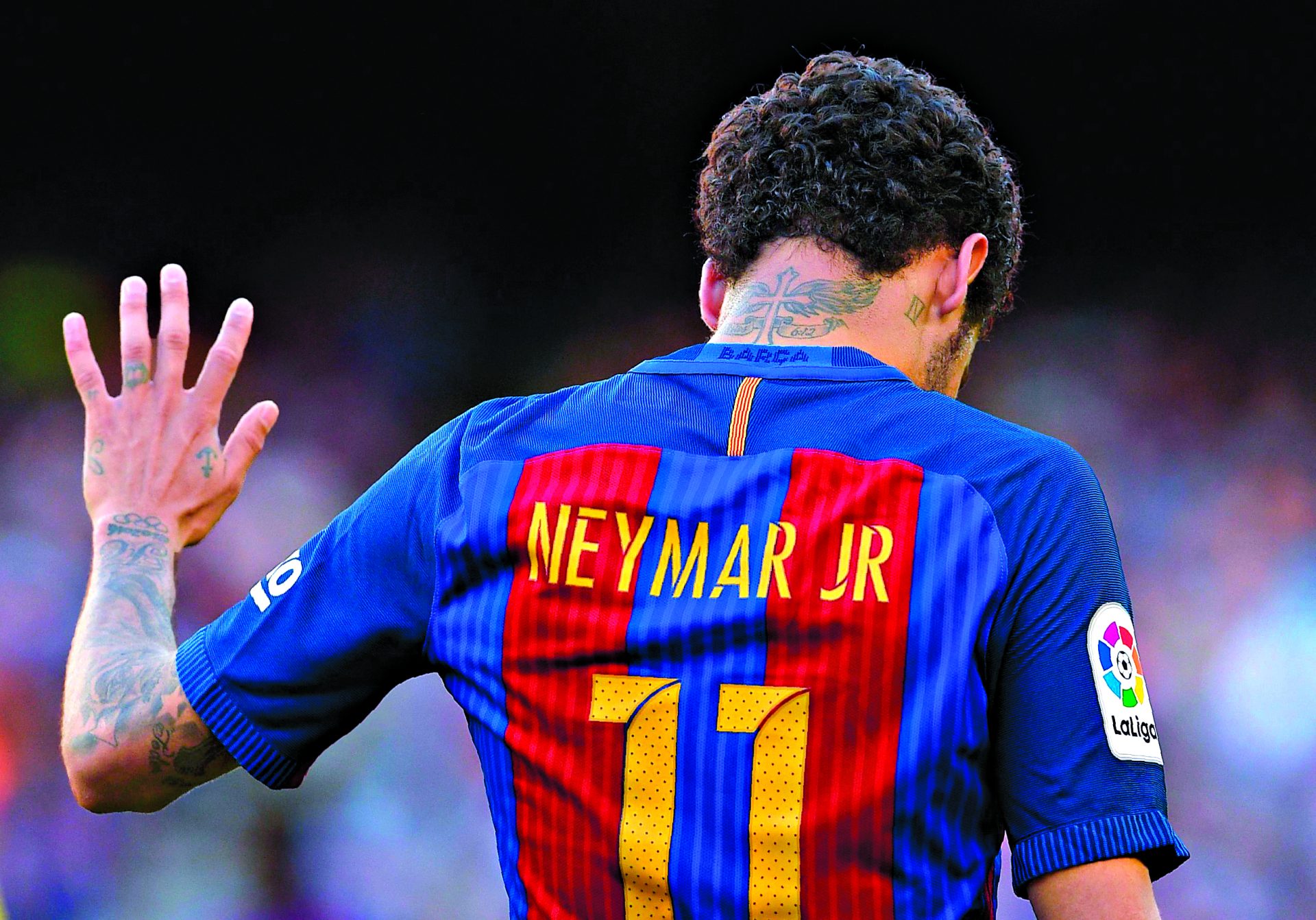 Neymar: em trânsito no Porto com 222 milhões no bolso