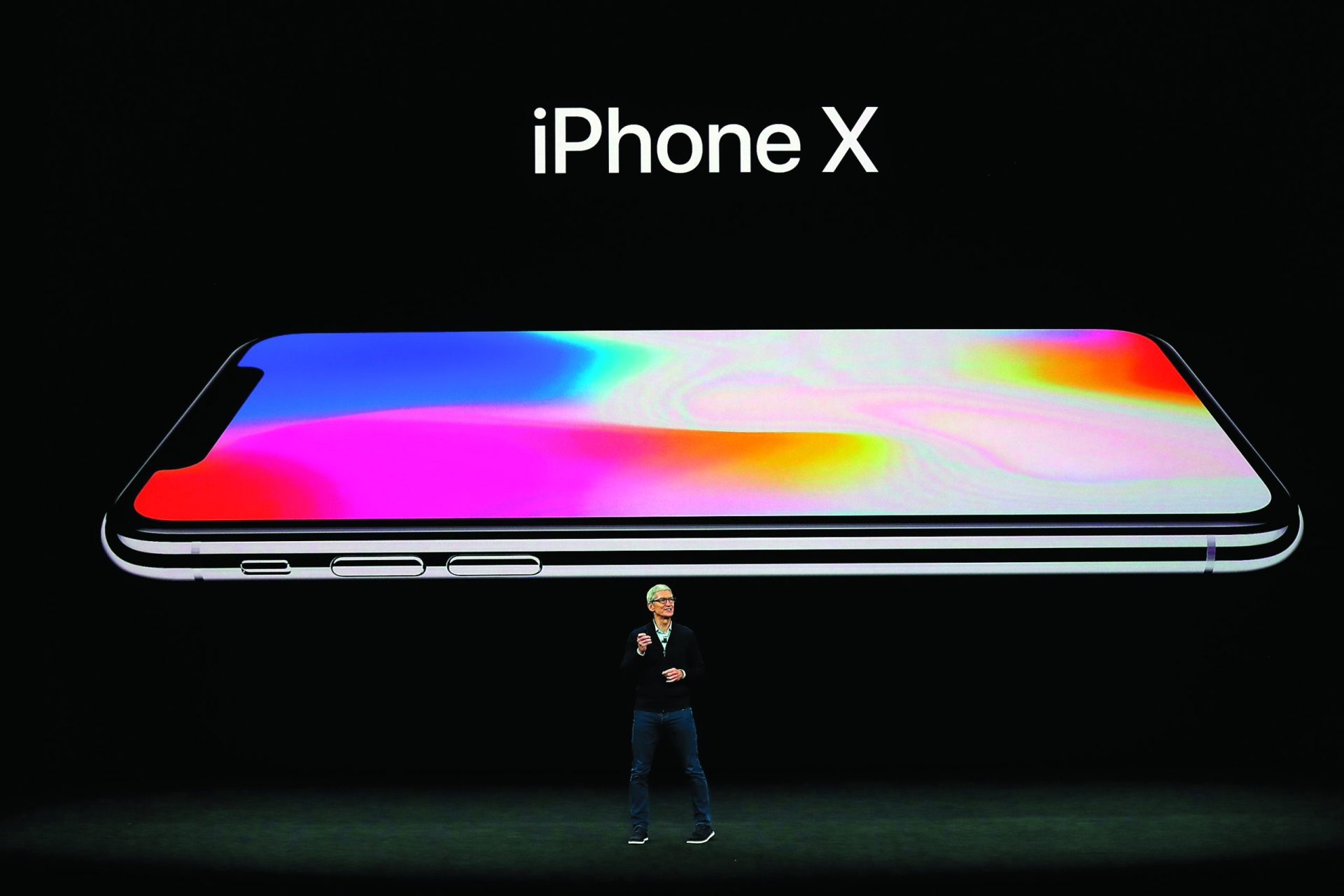 Tecnologia. iPhone X é desbolqueado com o olhar e tem mais bateria