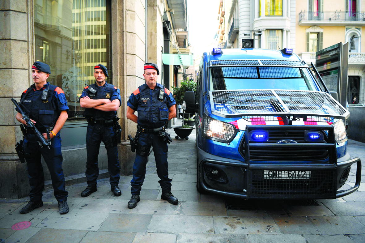 Catalunha. Escolas vão ser ocupadas pela polícia no fim de semana