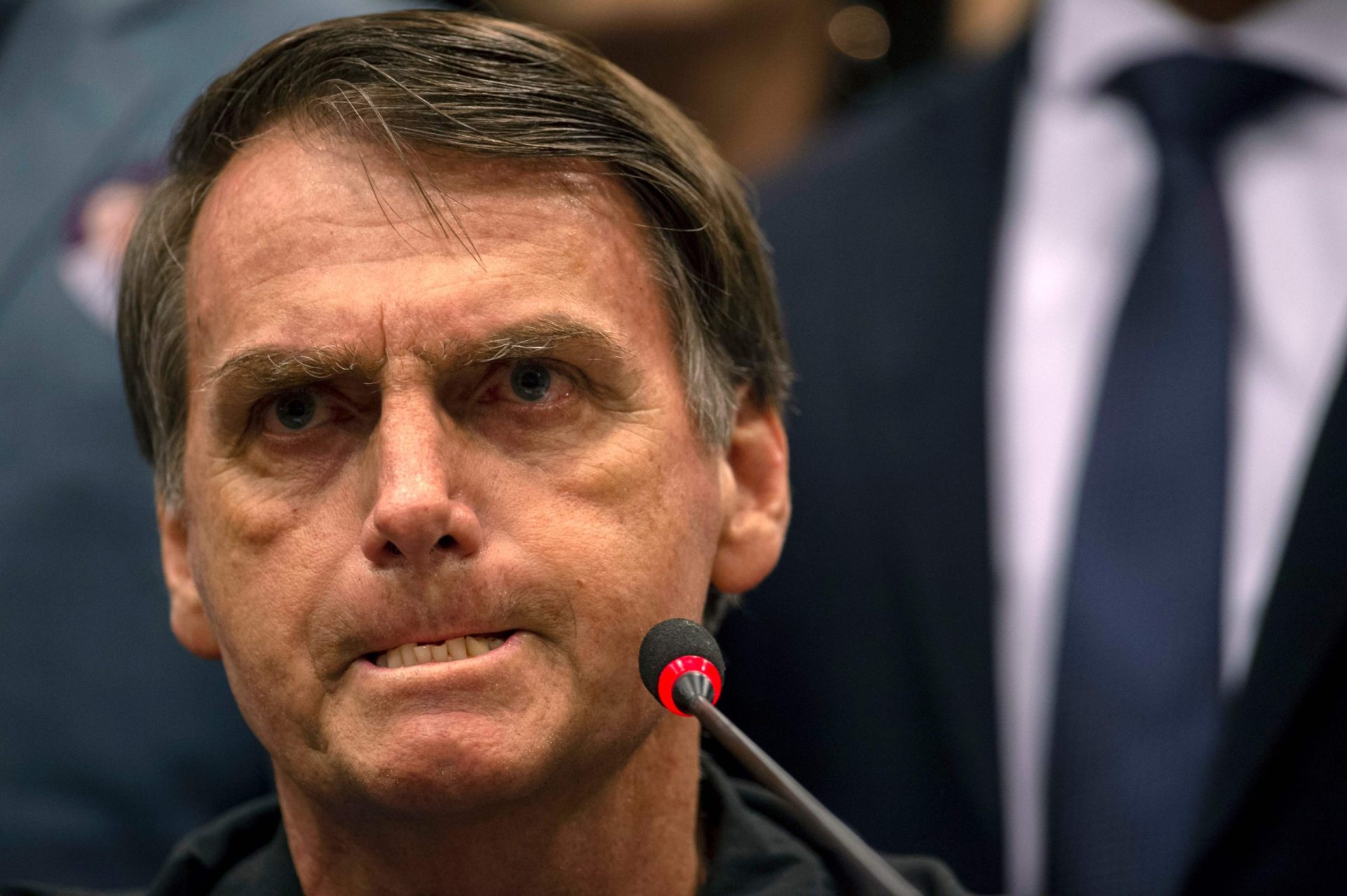 Tribunal Superior Eleitoral abre investigação a Bolsonaro