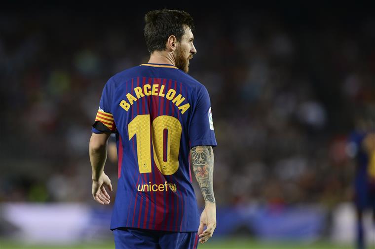 Espanha. Barcelona sobe ao topo mas perde Messi (com vídeo)