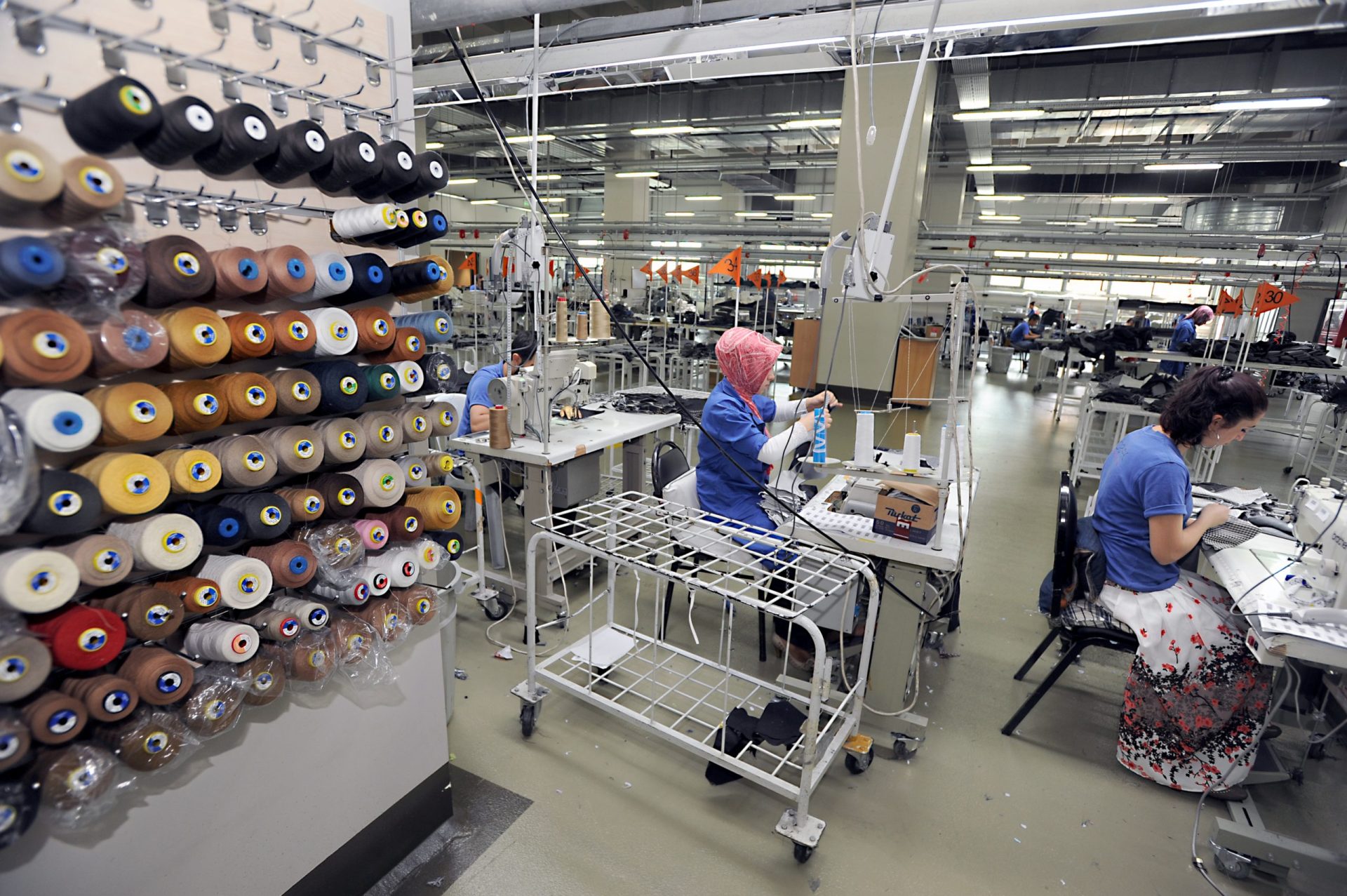 PE aprovou 4,7 milhões de euro para desempregados do setor textil