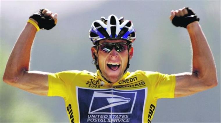 Ciclismo. TAD irradia ex-diretor-desportivo de Lance Armstrong