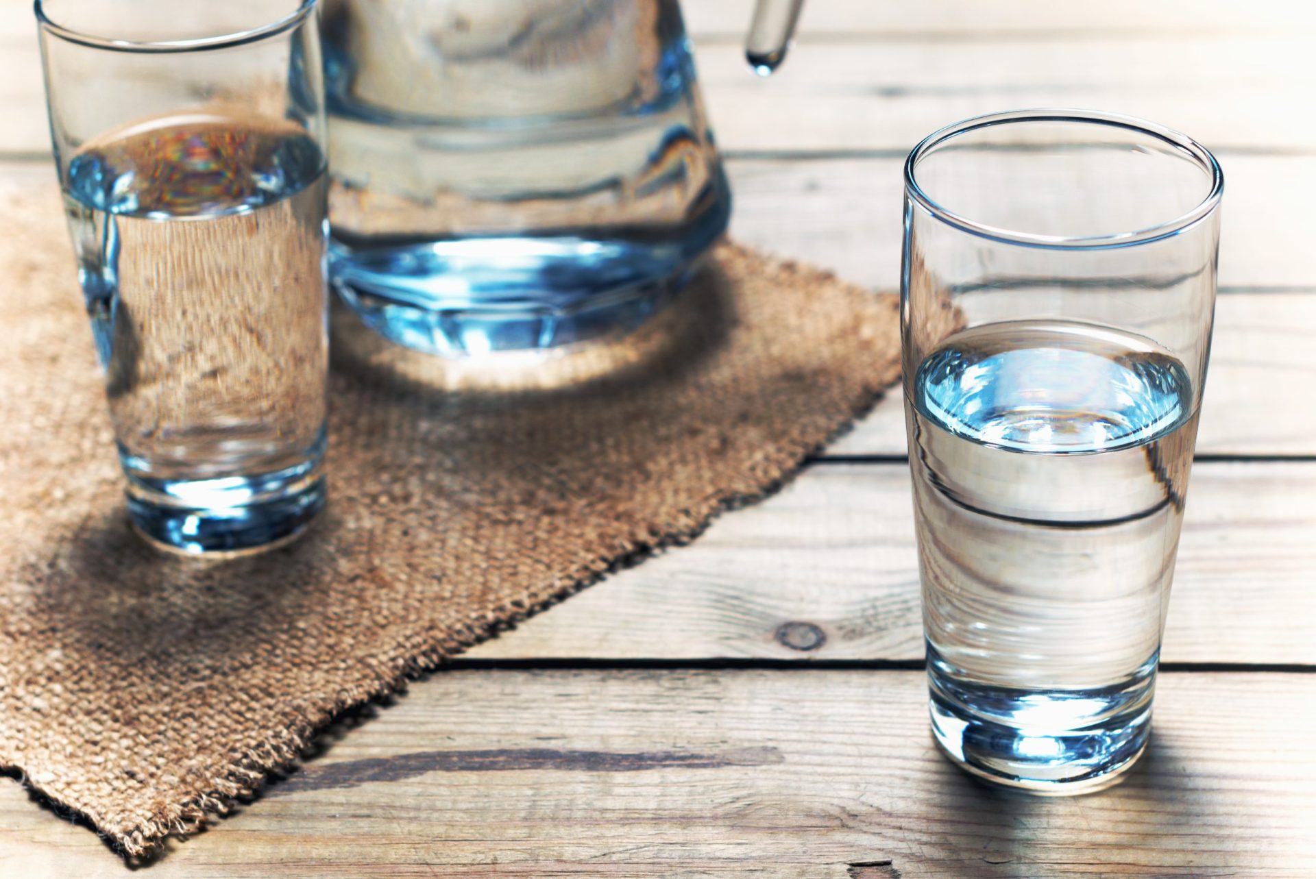 Beber água não tratada está na moda. Mas será seguro?
