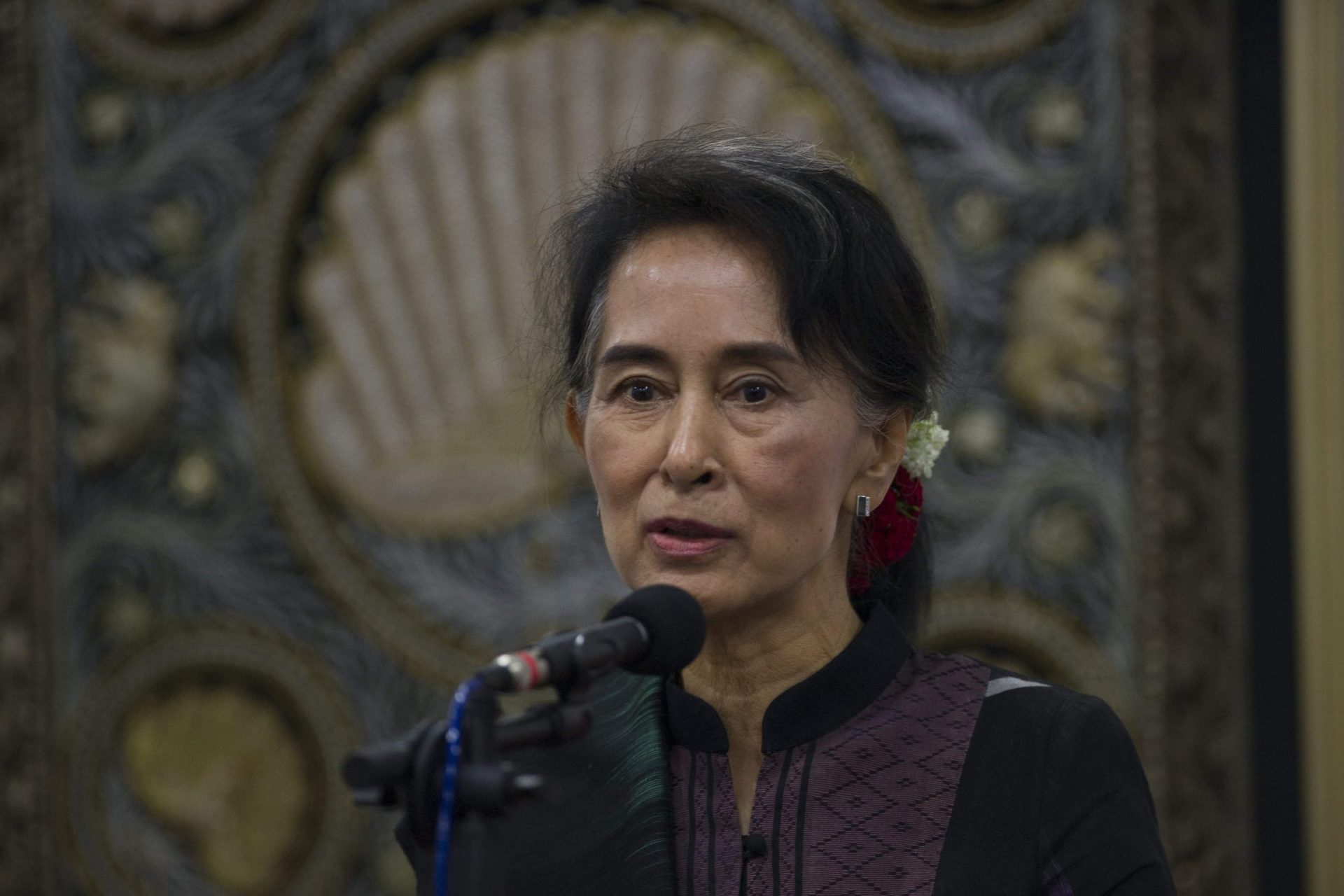 Aung San Suu Kyi deixa de ser embaixadora da Amnistia