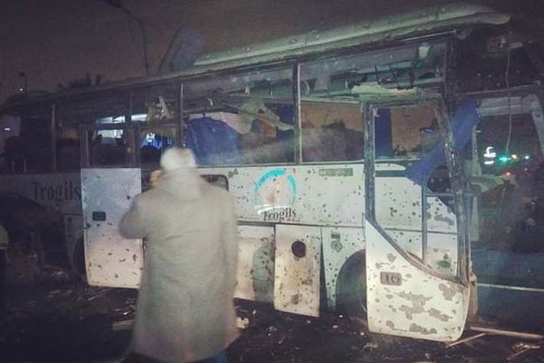 Egipto. Autocarro explodiu no Cairo
