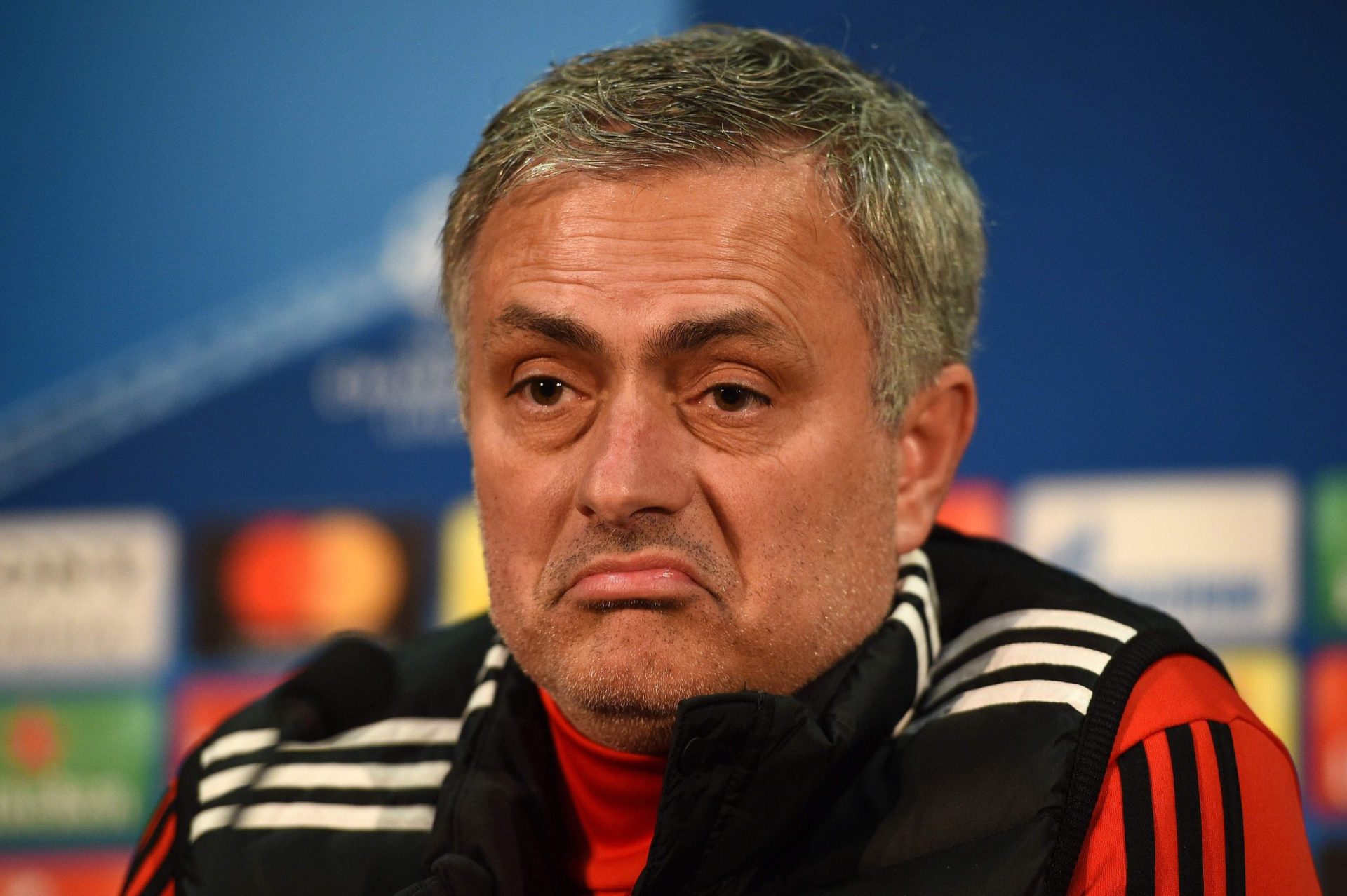 Qual é “o pior treinador da história da Premier League”? Mourinho tem a resposta