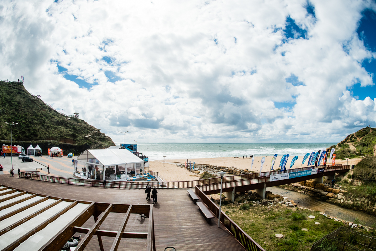 Surf. Allianz Ericeira Pro recebe primeira limpeza de praia da Liga MEO Surf 2018