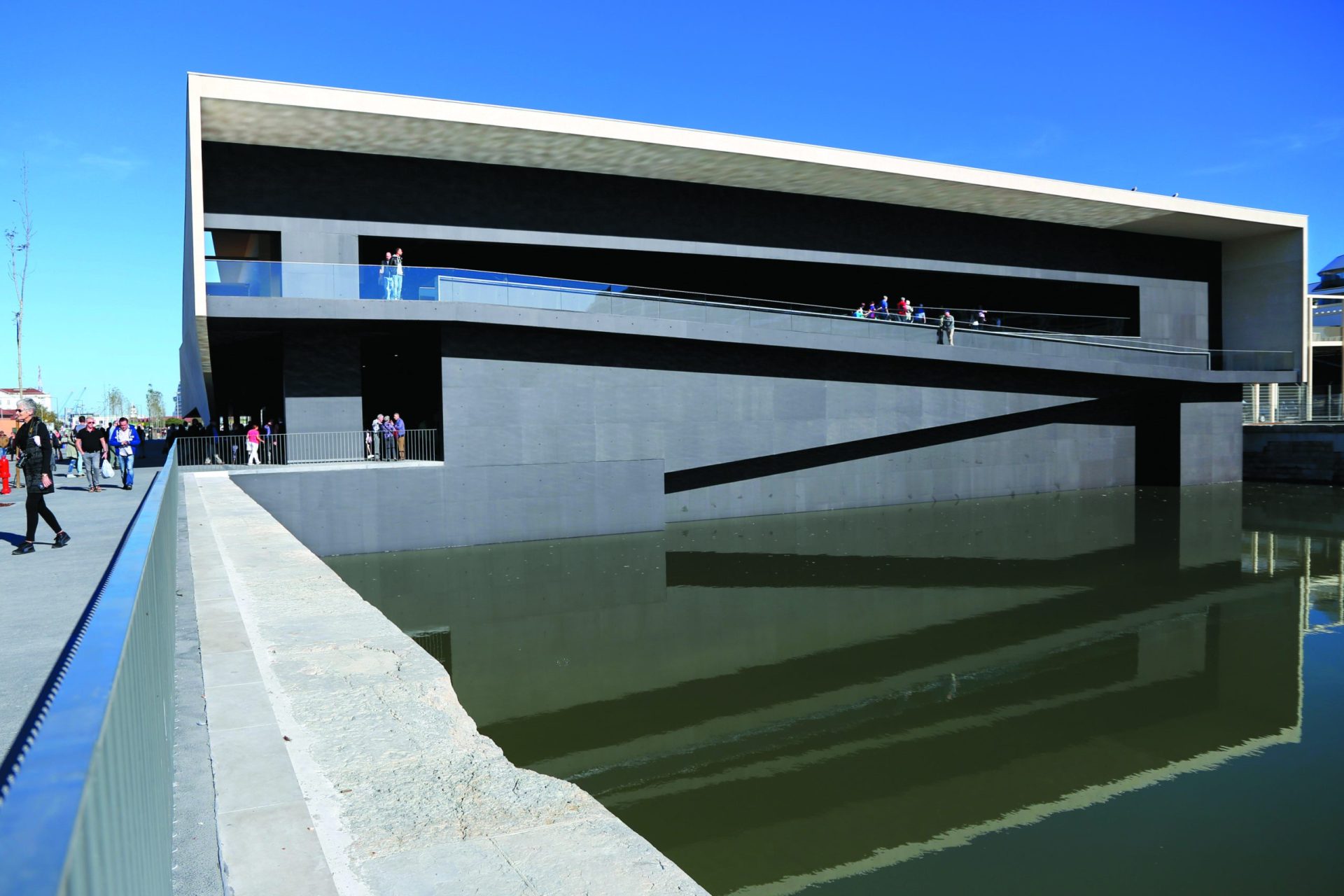 Doze edifícios públicos portugueses na Bienal de Arquitetura de Veneza