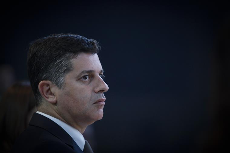 Ministro da Economia diz que Portugal pode crescer mais do que o previsto