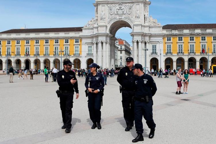 PSP junta-se à polícia espanhola para acabarem com o assalto à “Casa de Papel”