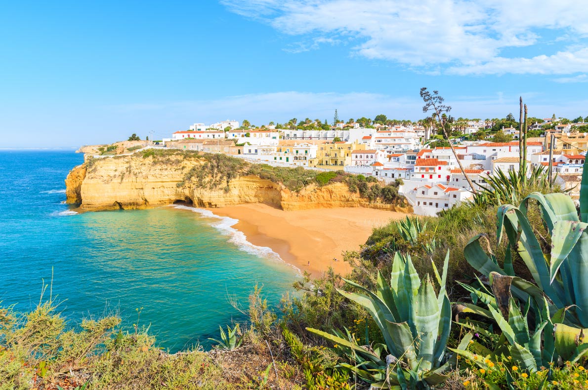 Praia portuguesa eleita como uma das melhores da Europa
