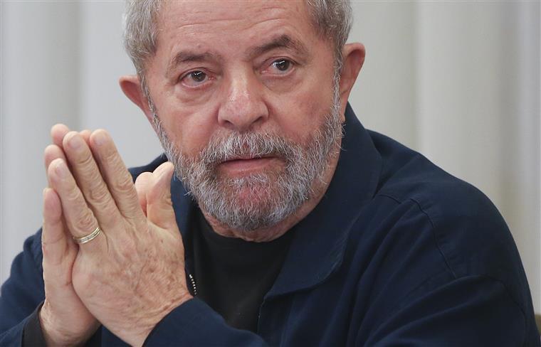 PT continua a defender a candidatura de Lula a presidente do Brasil