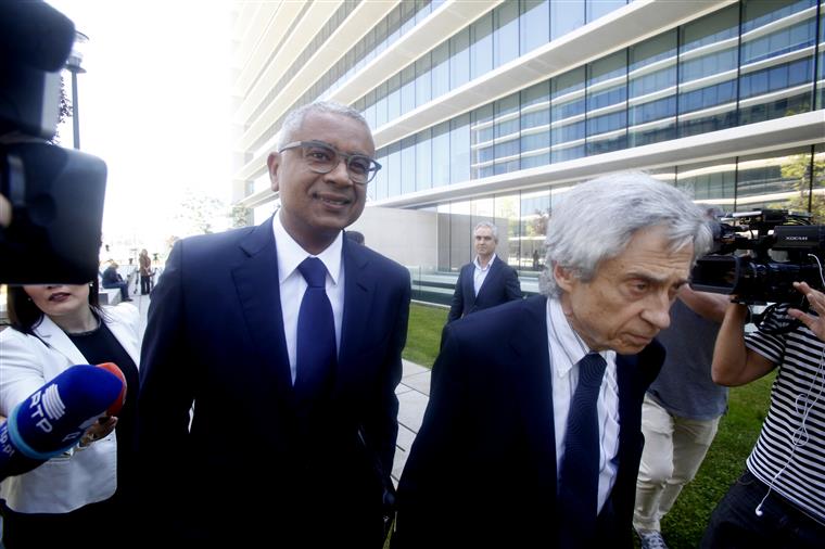 Ex-procurador acusa Carlos Silva de mentir com “todos os dentes”