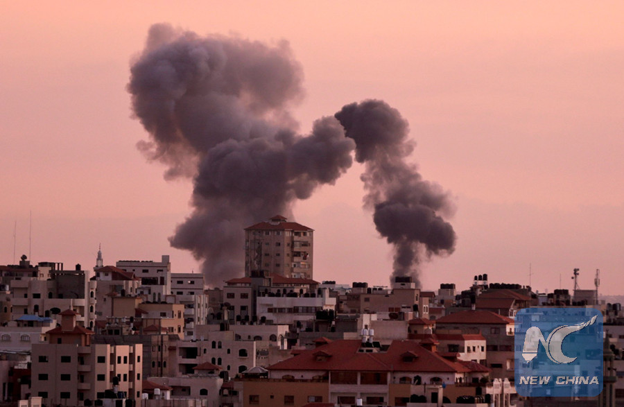 Israel lança ataque aéreo contra Gaza