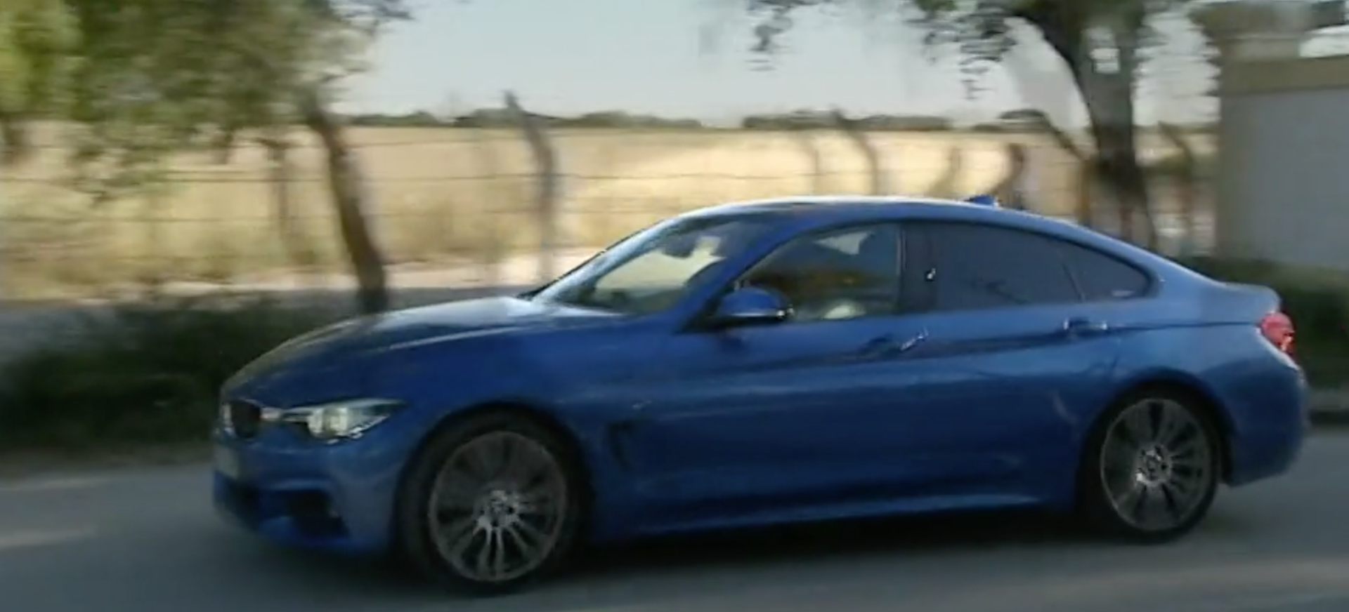 BMW azul entrou na academia para ir buscar suspeitos das agressões