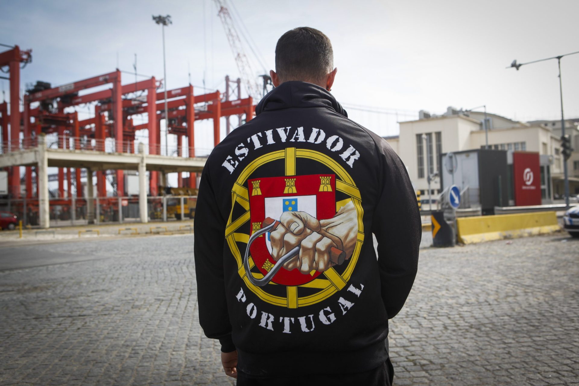 Estivadores do Porto de Lisboa começam greve de duas semanas