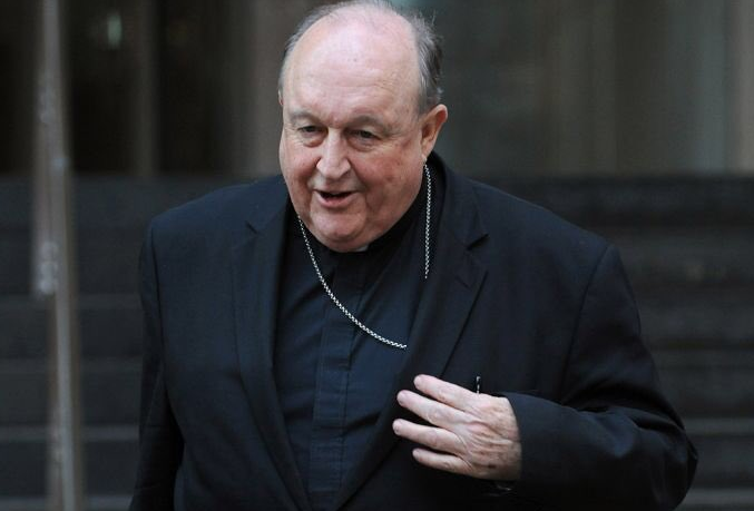 Igreja Católica. Arcebispo australiano condenado por esconder pedofilia