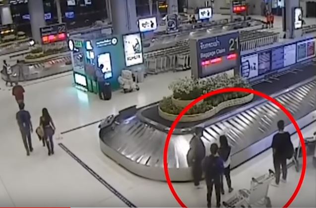 Rapto em aeroporto registado em vídeo