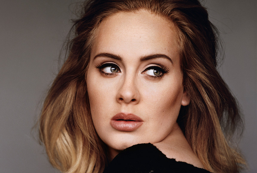 Adele comemorou 30 anos com festa Titanic