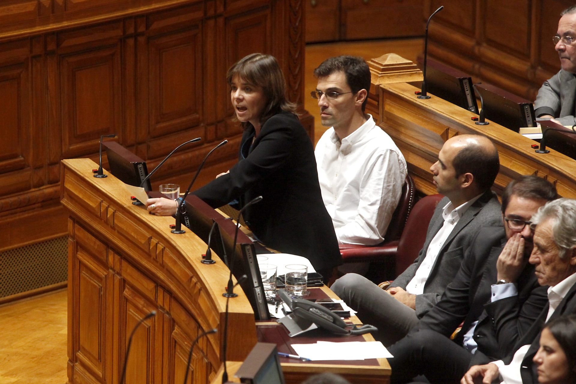 SNS: Lei de bases da saúde para as próximas décadas não pode ser “exercício de cosmética”, diz BE