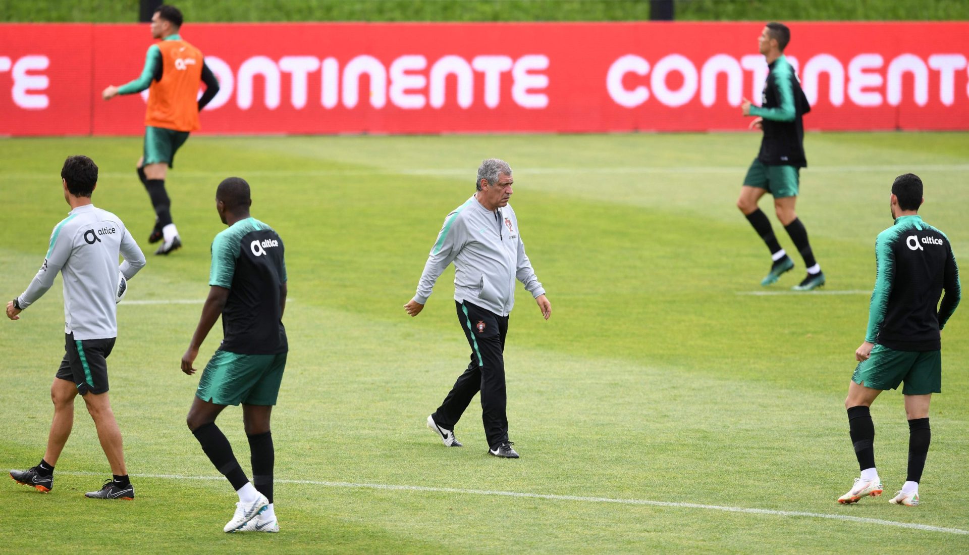 Fernando Santos garante que jogadores do Sporting estão bem psicologicamente
