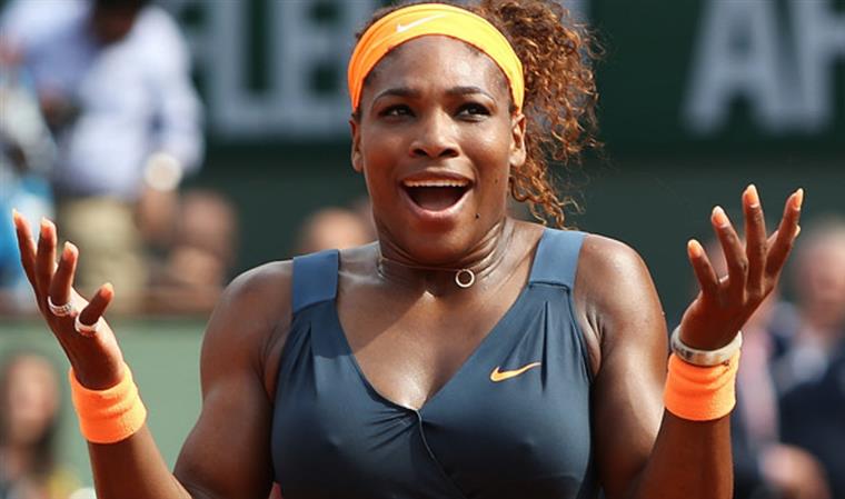 Mãe há 10 meses e na final de Wimbledon: Serena nunca partiu