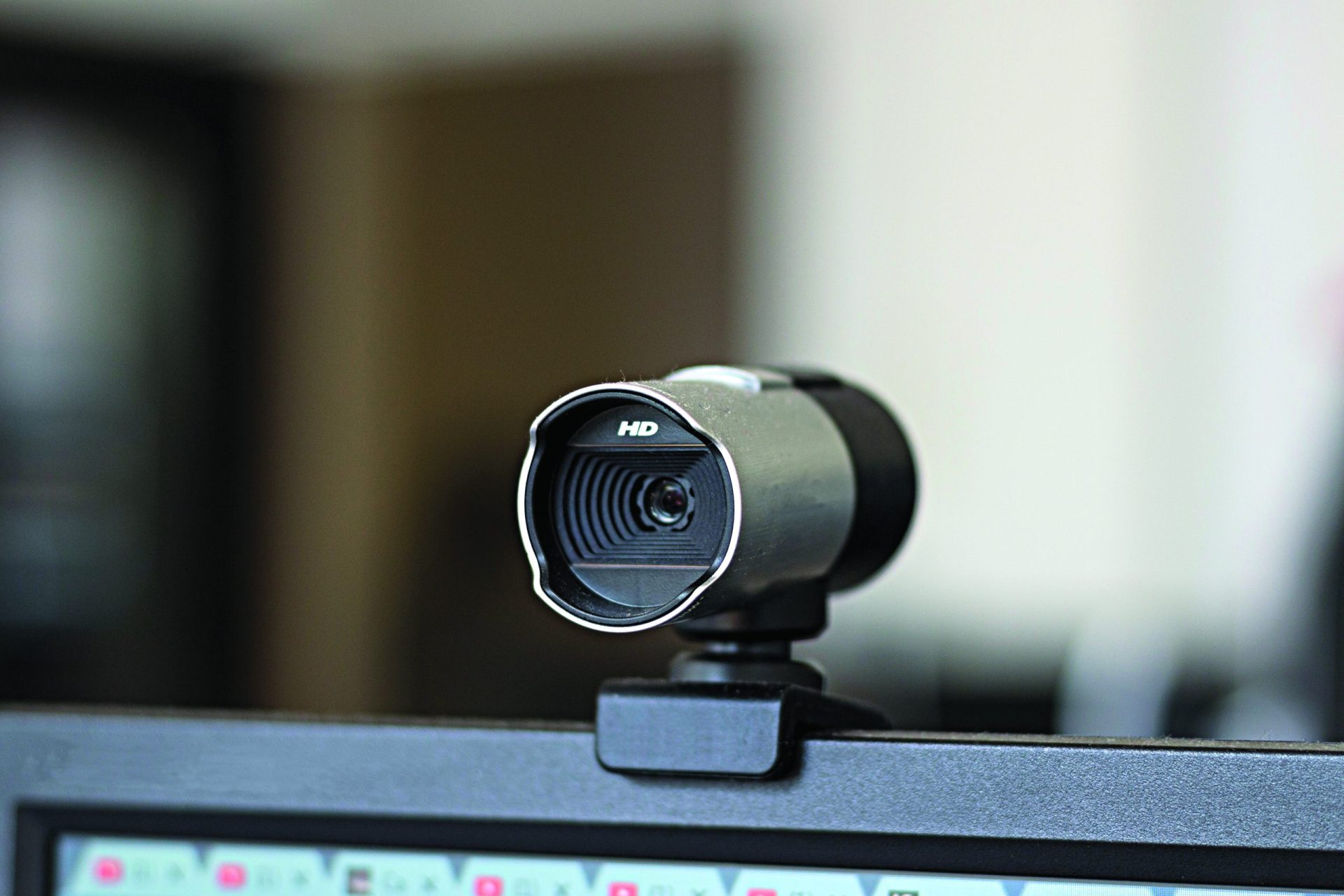 Perigos da webcam: Centro Nacional Cibersegurança deixa alerta