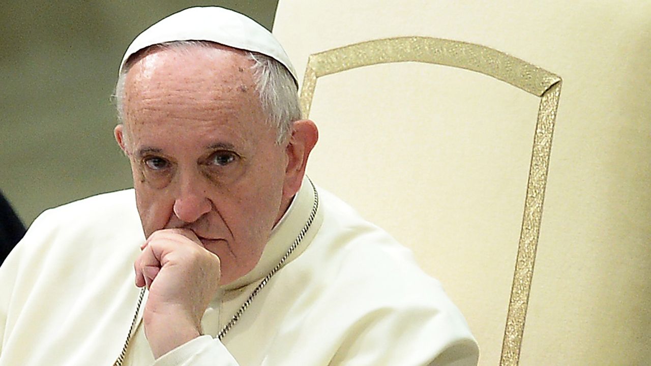 Pedofilia. Papa Francisco sente &#8220;vergonha e arrependimento&#8221;
